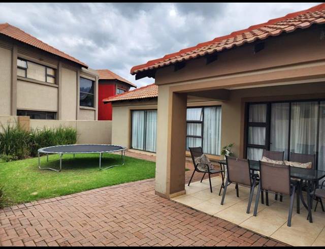 3 BEDROOM HOUSE FOR SALE IN VANDERBIJLPARK SW 5